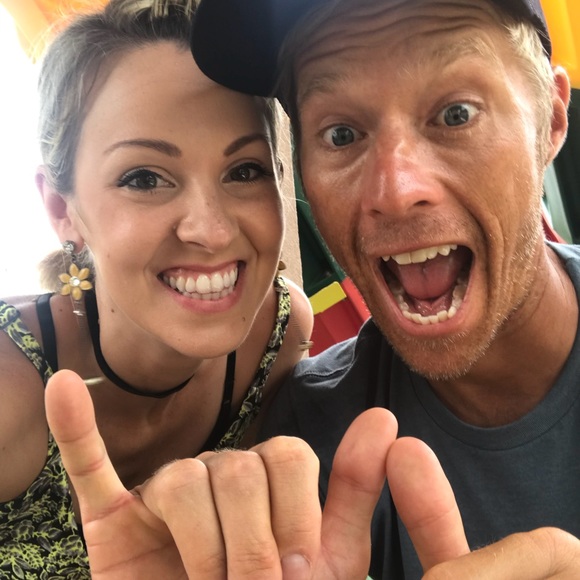 Meet your Posher, Jessica - Picture 3 of 7